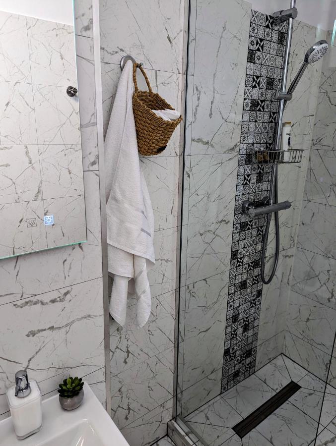 Sebastian Studio Apartment Bucureşti Ngoại thất bức ảnh