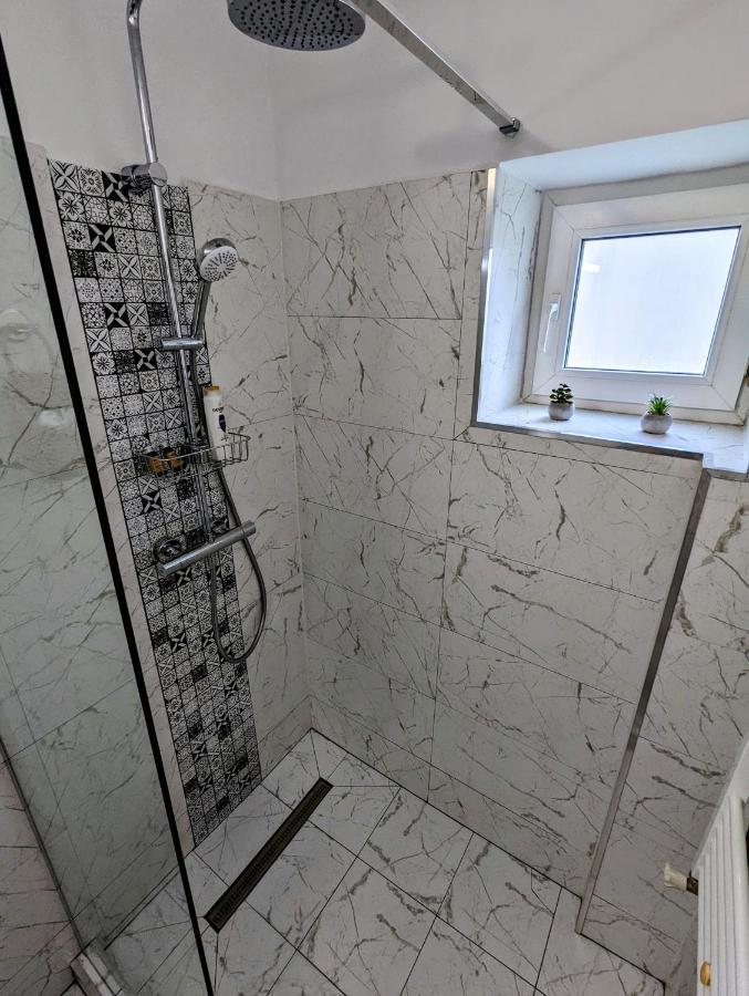 Sebastian Studio Apartment Bucureşti Ngoại thất bức ảnh