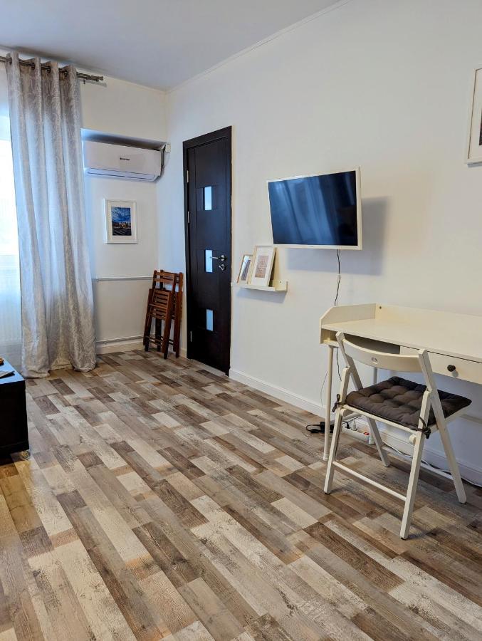 Sebastian Studio Apartment Bucureşti Ngoại thất bức ảnh